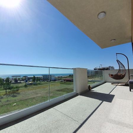 Apartament Lux Eika นาโวดาริ ภายนอก รูปภาพ